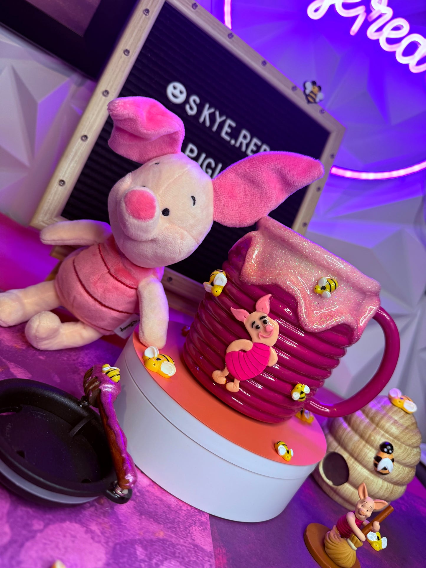 🍯🐷Piglet🐷🍯