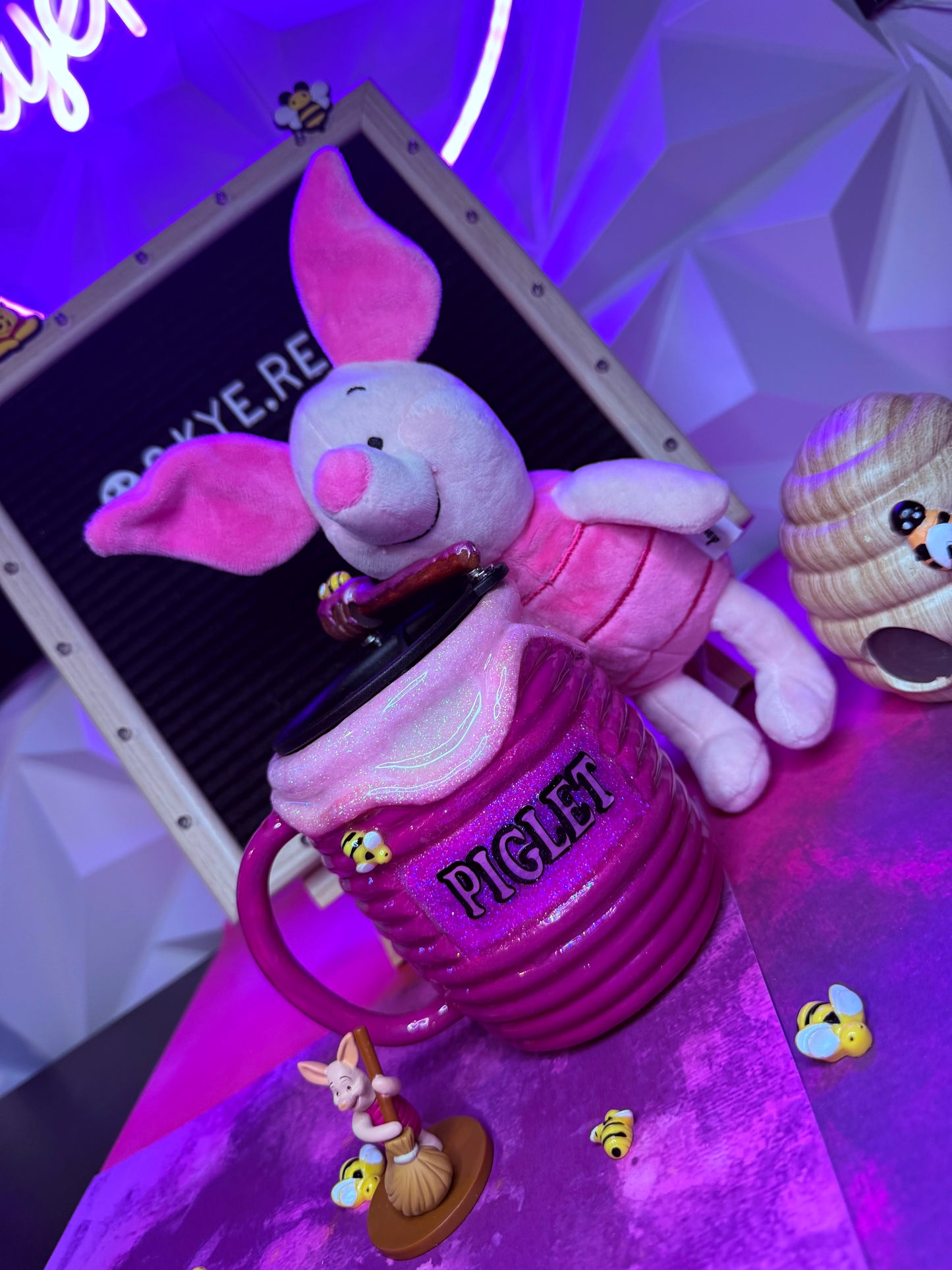 🍯🐷Piglet🐷🍯