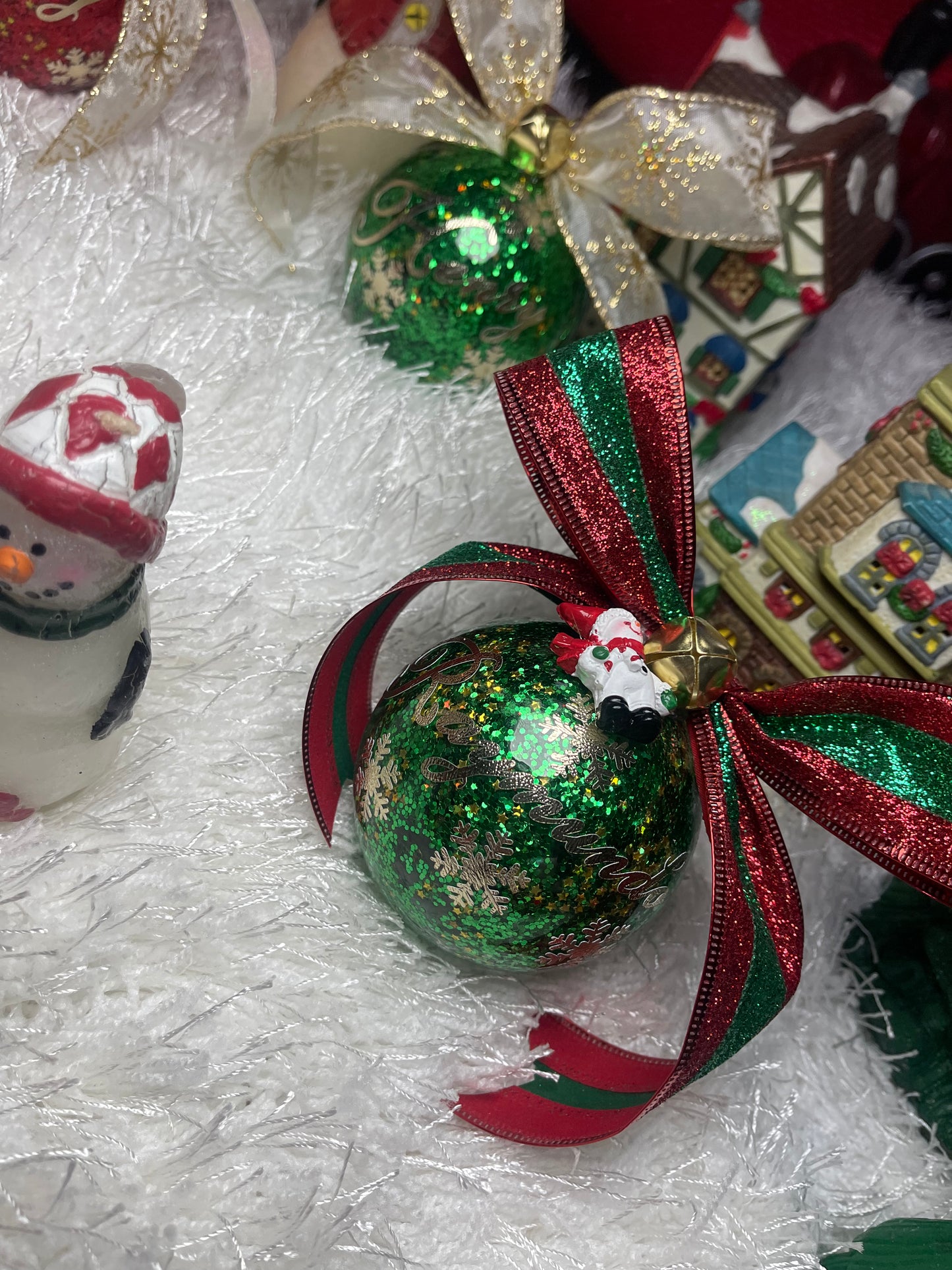 Green Christmas ornaments π