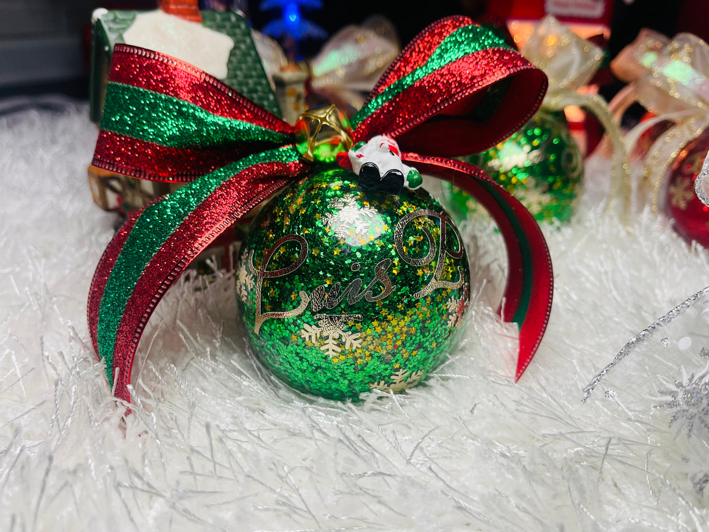 Green Christmas ornaments π