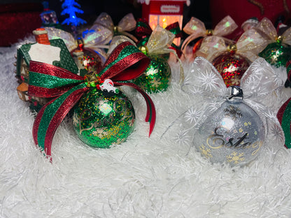 Green Christmas ornaments 🎄