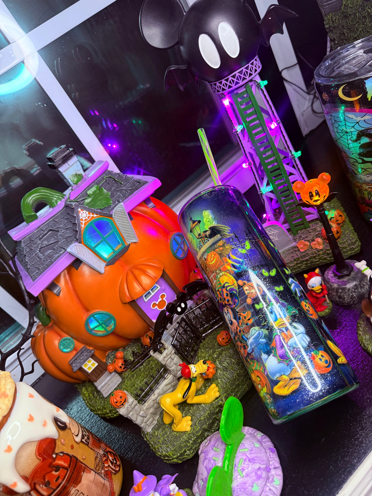 🎃👻MickeyMo Friends 👻🎃